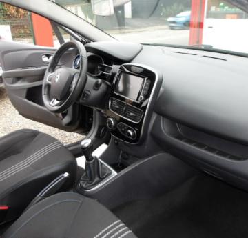 RENAULT CLIO IV Noir