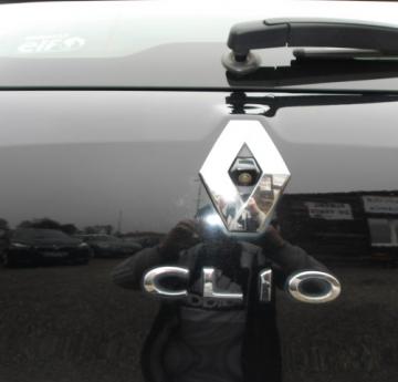 RENAULT CLIO IV Noir