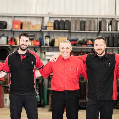 L’équipe du garage HVF L’équipe du garage HVF